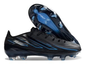 2 Adidas F50 Hyperfast Elite "Black Pack FIFA World Cup 2026" edition.