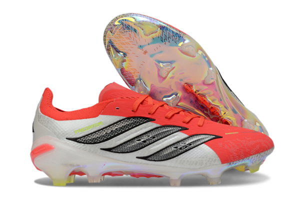 Adidas Predator Elite Laced (Non-Fold-Over Tongue) version. " FREE ITEMS: ADIDAS BOOT BAG AND SHOE SHAPPER "