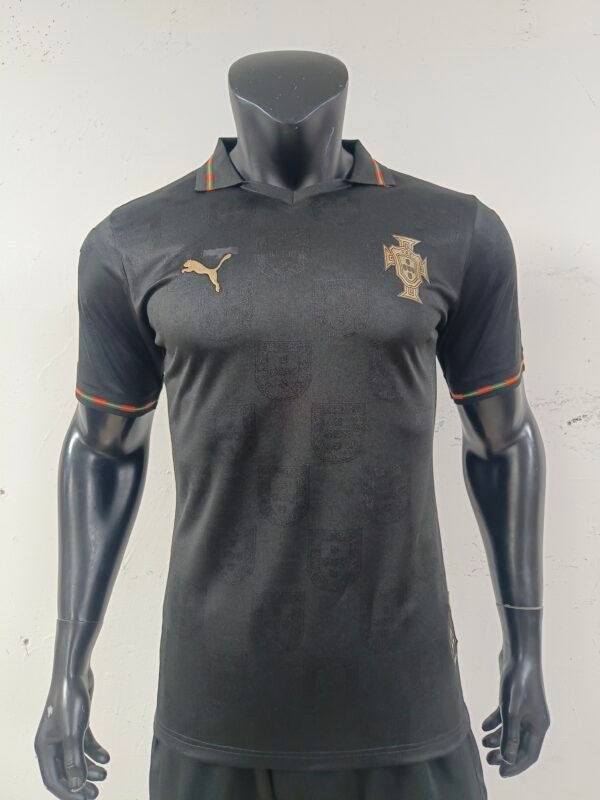 5709eed2 Portugal 2025/2026 Special Edition Jersey, Puma. "Pantera Negra" (Black Panther)