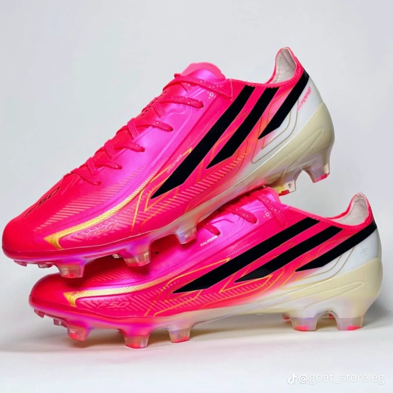 5b2a088f-b278-4641-9220-1a3dfb835ec2 Adidas F50 Hyperfast Elite with lace "Road to Glory Pack" Designed for the FIFA World Cup 2026. " FREE ITEMS: ADIDAS BOOT BAG AND SHOE SHAPPER "