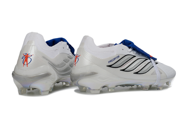 Adidas Predator Elite Fold-Over Tongue FG, part of the "Icon Takeover" pack released for star player Jude Bellingham. free item: Boot bag and Shoe shaper