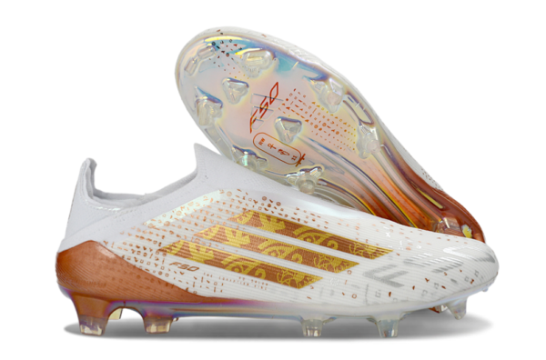 9 Adidas F50 Elite Laceless x Salah football boots.