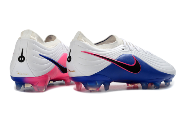 9083ade9 Nike Tiempo Maestro Elite! " FREE ITEMS: NIKE BOOT BAG AND SHOE SHAPPER "