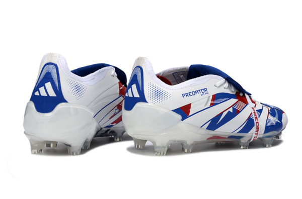 b6591af5 Adidas Predator 25 Elite, styled in a "Stars and Stripes"