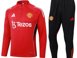 da0071b8 Adidas Manchester United Training Tracksuit.