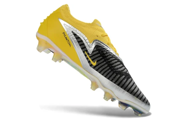 123 Nike Phantom 6 Elite