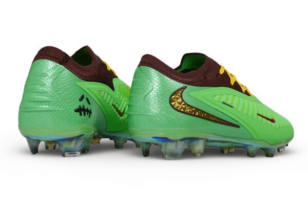 Nike Phantom 6 Low Elite x Cactus Jack "Travis Scott"