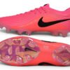 147 Nike Tiempo Maestro Elite "Breakout Pack"
