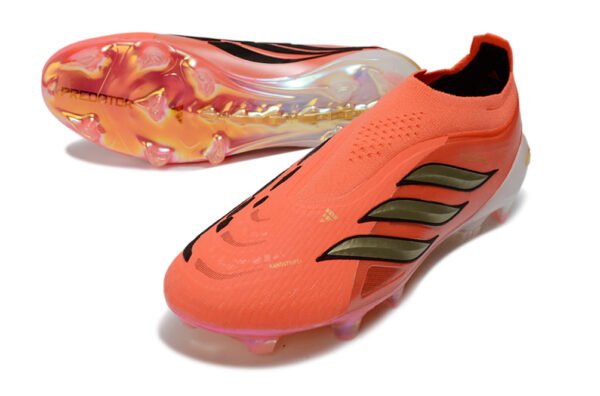 161 Adidas Predator Elite Laceless "Road to Glory" Pack.