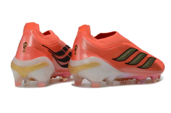 162 Adidas Predator Elite Laceless "Road to Glory" Pack.