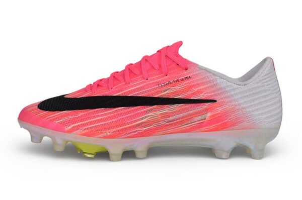 197 Nike Air Zoom Mercurial Superfly 11 Elite "Breakout Pack".