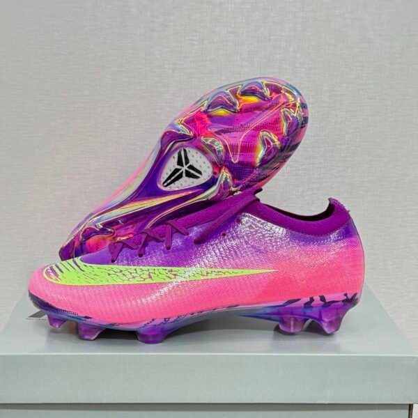33 Nike Mercurial Vapor 17 Elite Kobe "Mamba" soccer cleat.