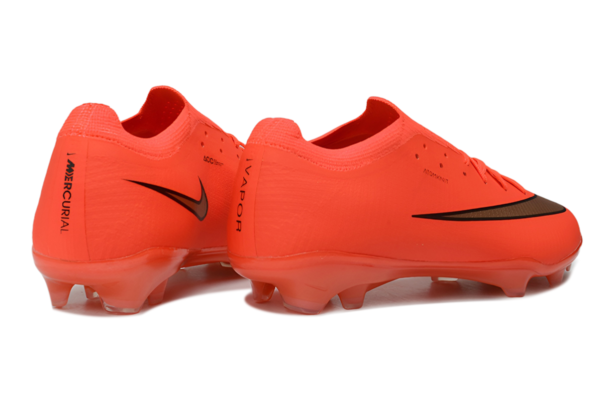 Nike Mercurial Vapor 17 Elite "Break 'Em" Pack.
