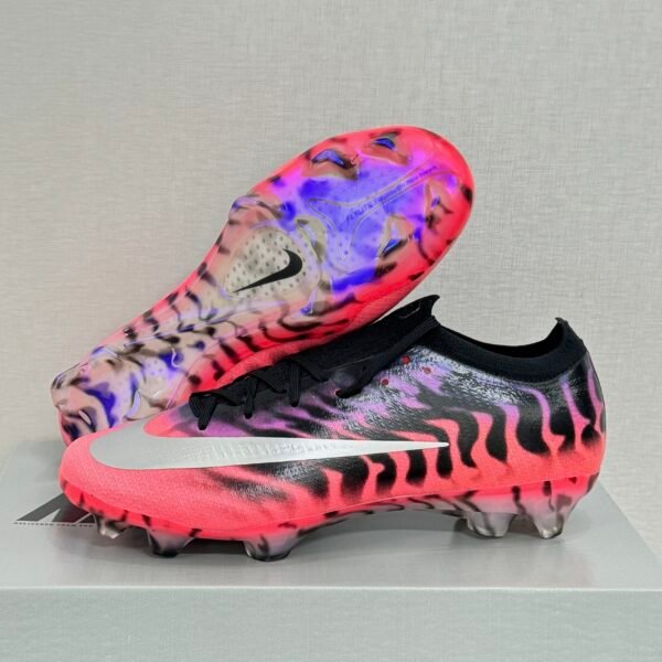 57 Nike Mercurial Vapor 17 Elite "Scorpion Pack".