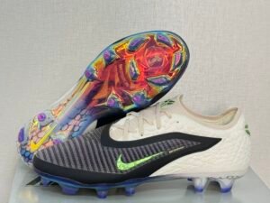 95 Nike Kobe Phantom 6 Low Elite, Soccer Cleats, "Black Mamba"