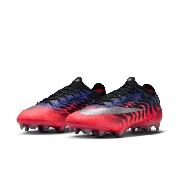 AURORA_IR0123-900_PHCFH001-1000_580x580 Nike Mercurial Vapor 17 Elite "Scorpion Pack".