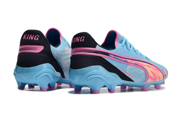 tK0r6QvPhrZGJP1GFNO5Xi7s9yU PUMA King Ultimate FG/AG "Volume Up" soccer cleats.